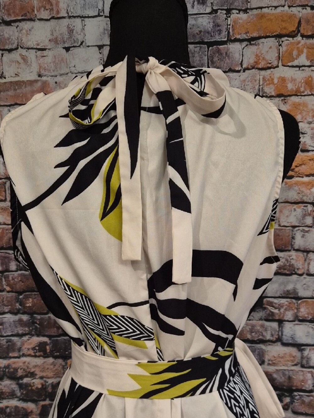 Sleeveless Cream Maxi Dress with Black & Yellow Leaf Print and Waist Tie - Picture 9 of 10